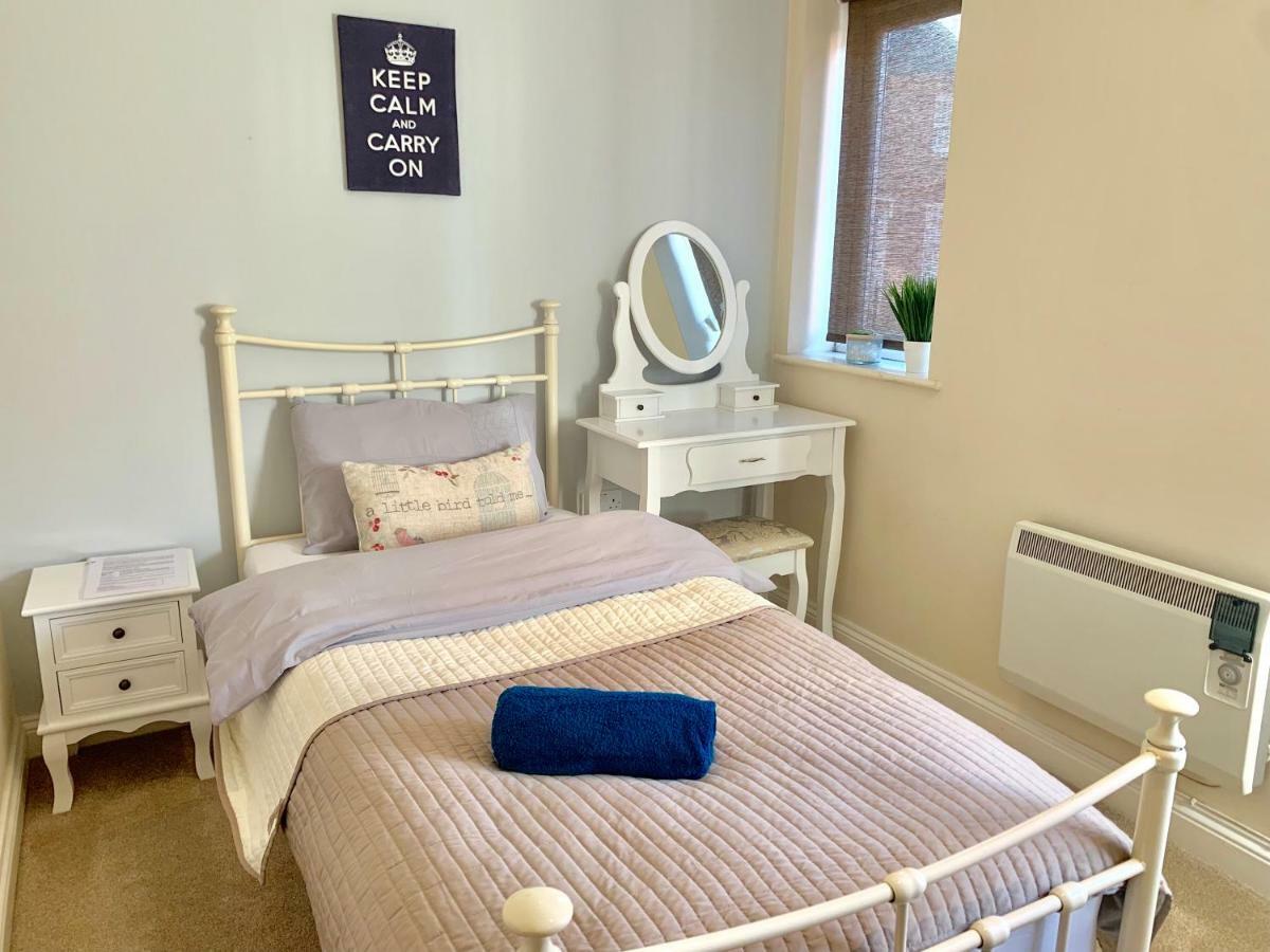 Denim Dreams Apartment Kettering Kültér fotó